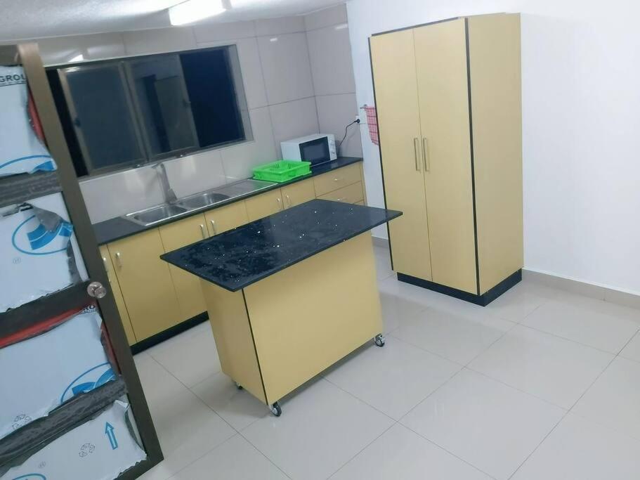 Barrett Accommodation Apartment Сува Экстерьер фото